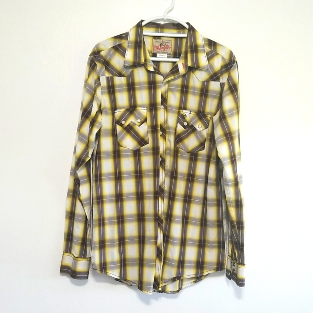 Size L WRANGLER Button down shirt